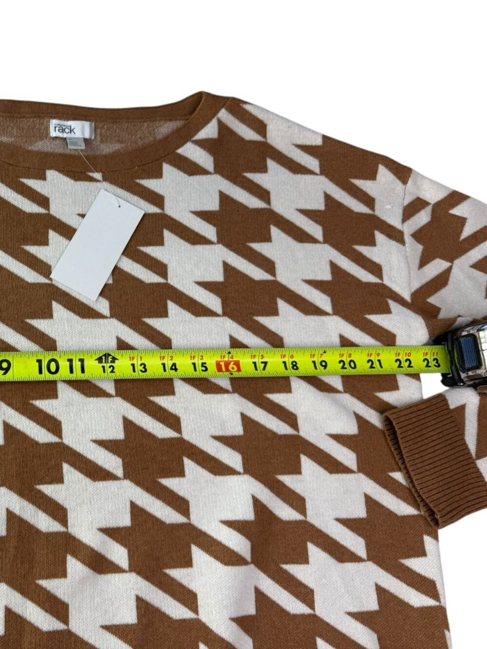Nordstrom New NWT Sweater White Brown Tessellation Pattern. Size Women's M. - Picture 3 of 11